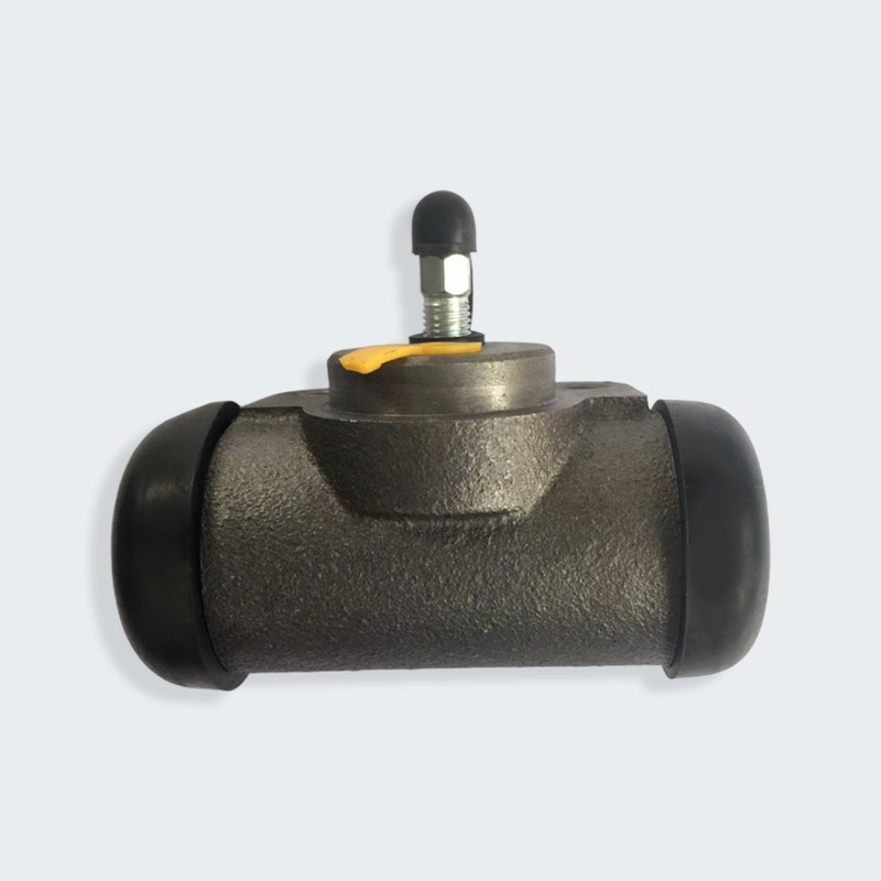 コマツフォークリフト2～3トンブレーキシリンダー